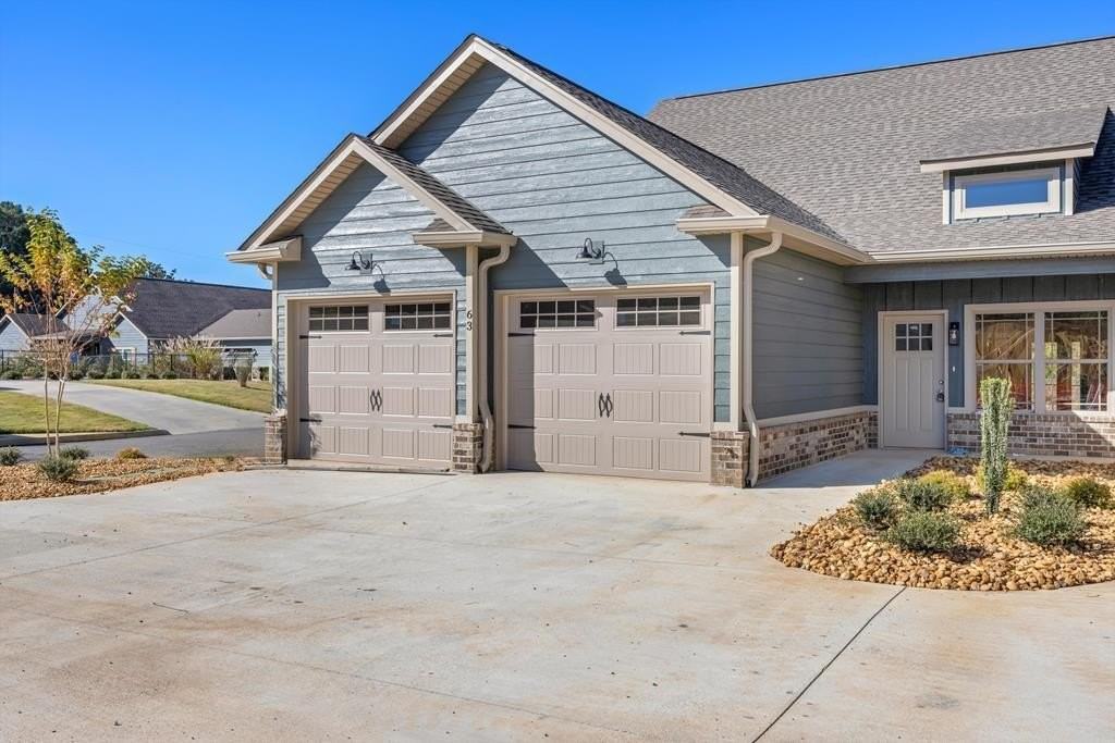 63 Maddox Ln - Photo 6 of 39