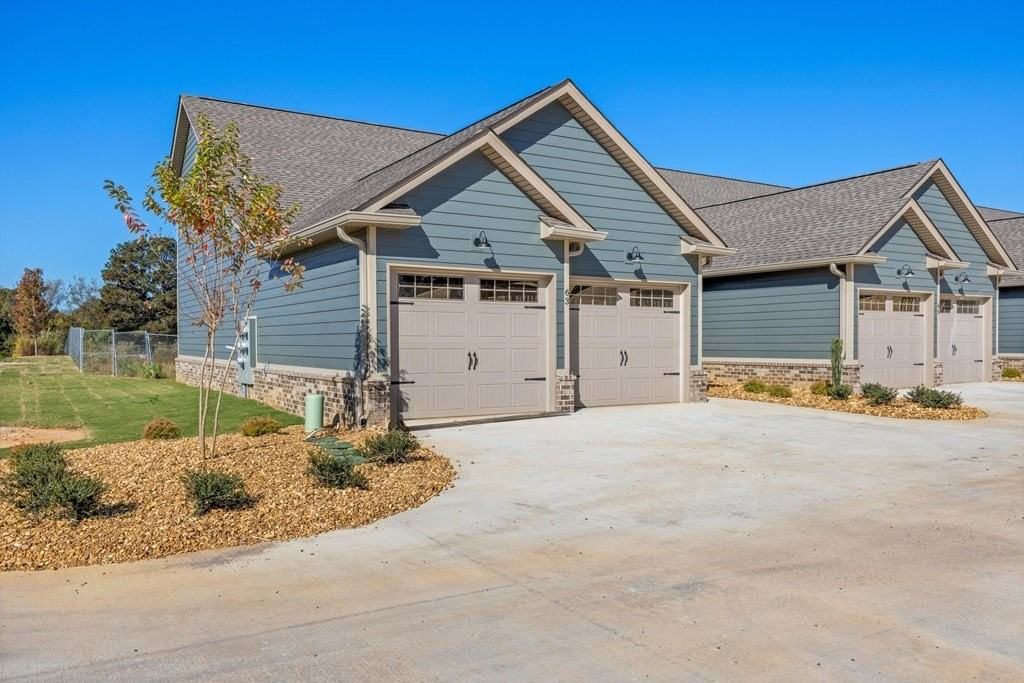 63 Maddox Ln - Photo 7 of 39