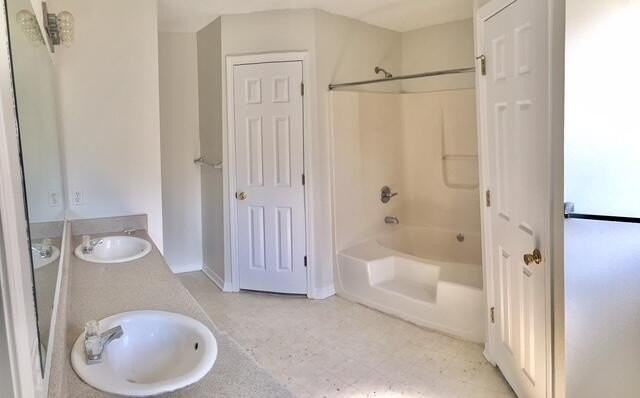 4266 Lancaster Dr - Photo 5 of 9