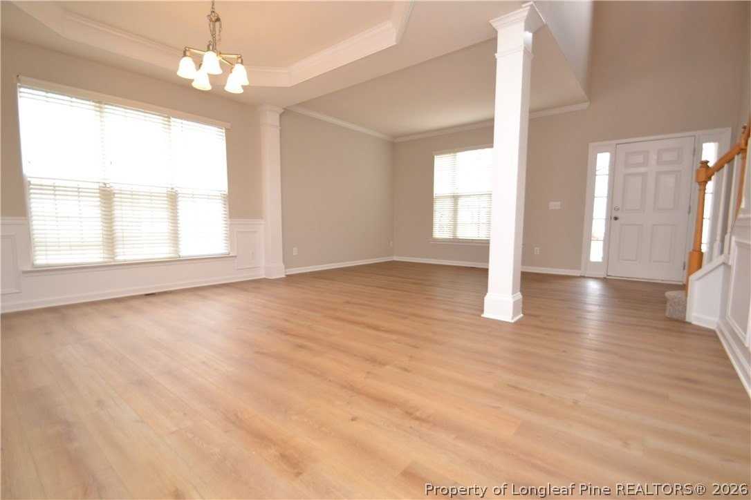 7830 Clover Creek Ct - Photo 4 of 45