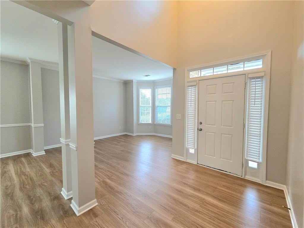621 Roxtree Ct - Photo 2 of 25