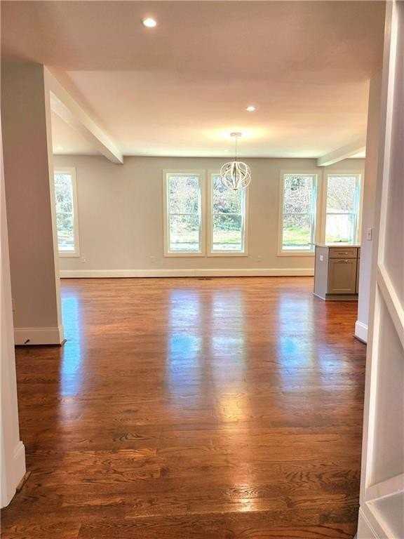 1112 Shepherds Ln Ne - Photo 4 of 44