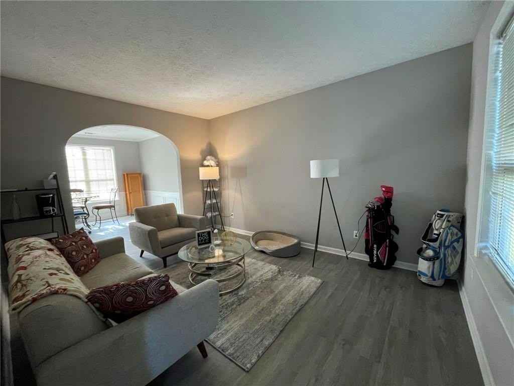 2120 Grand Jct - Photo 2 of 20