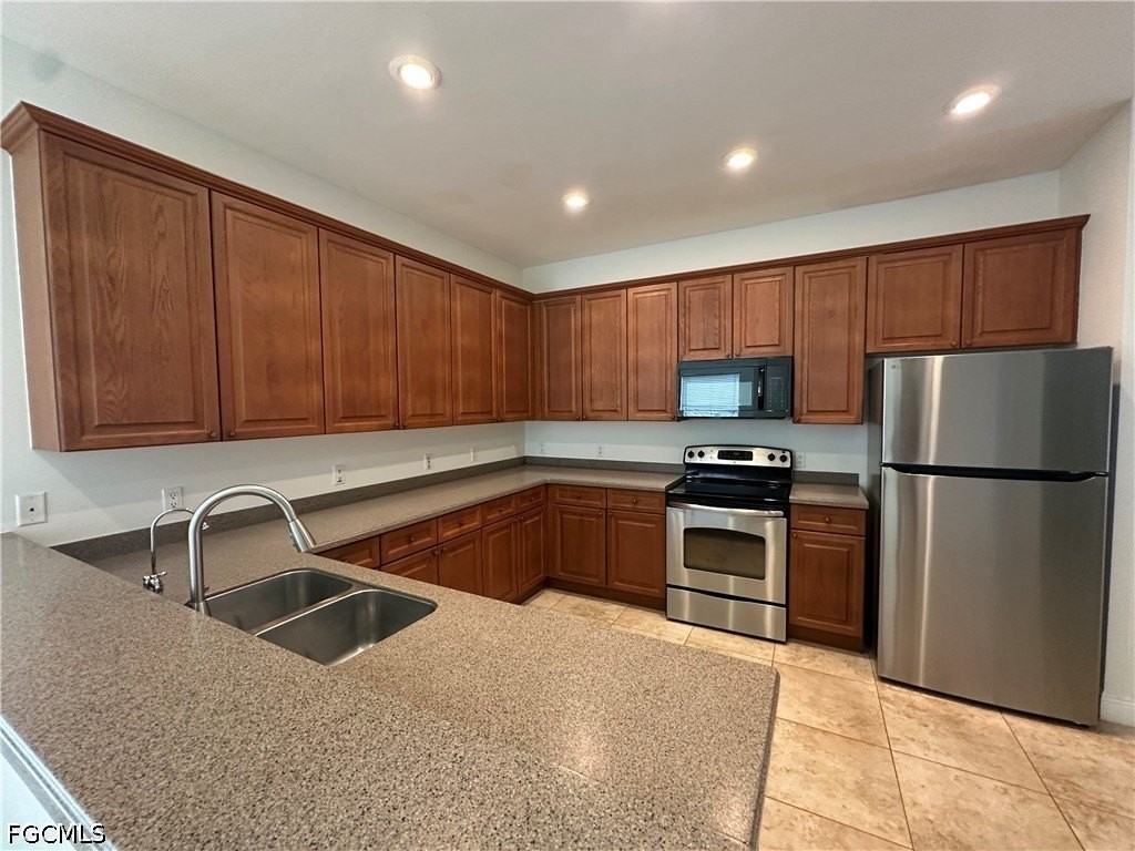 26527 Robin Way - Photo 2 of 27