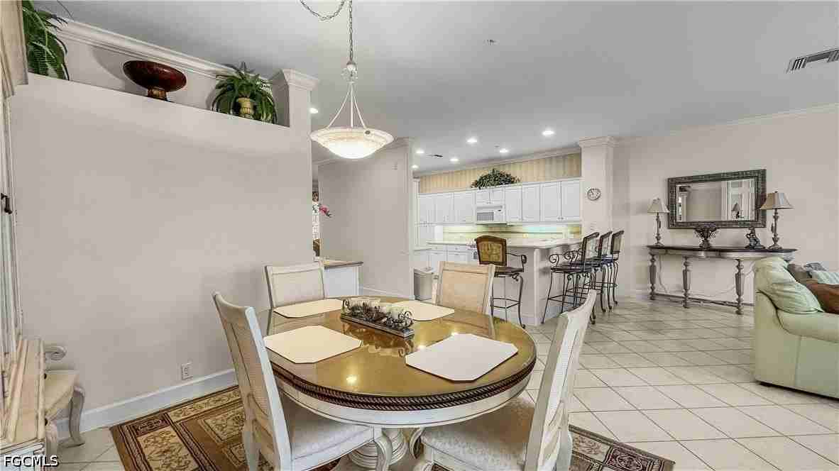 9121 Southmont Cv #304 - Photo 7 of 27