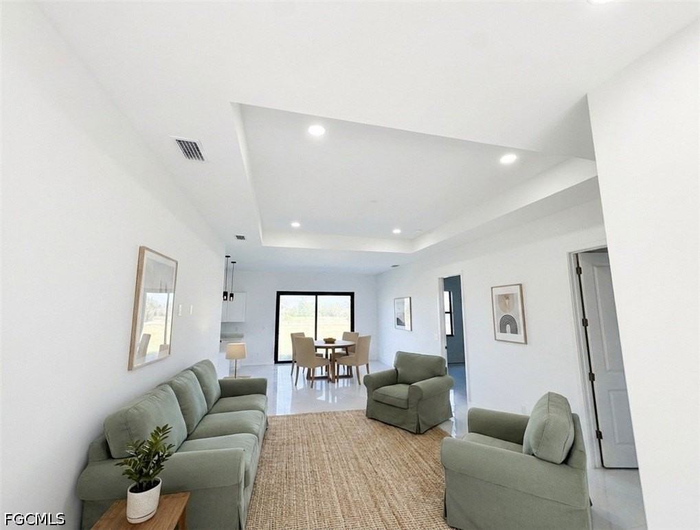 3032 Nw 41st Ave - Photo 5 of 23