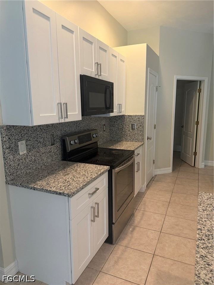 614 Sw 57th St - Photo 4 of 12