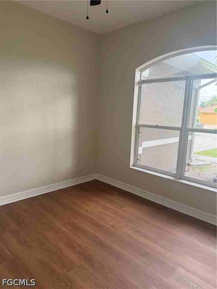 614 Sw 57th St - Photo 7 of 12
