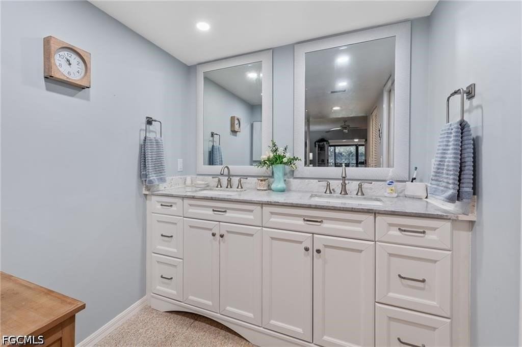 5890 Trailwinds Dr #522 - Photo 2 of 30