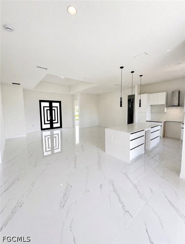 3702 Nw 42nd St - Photo 4 of 7