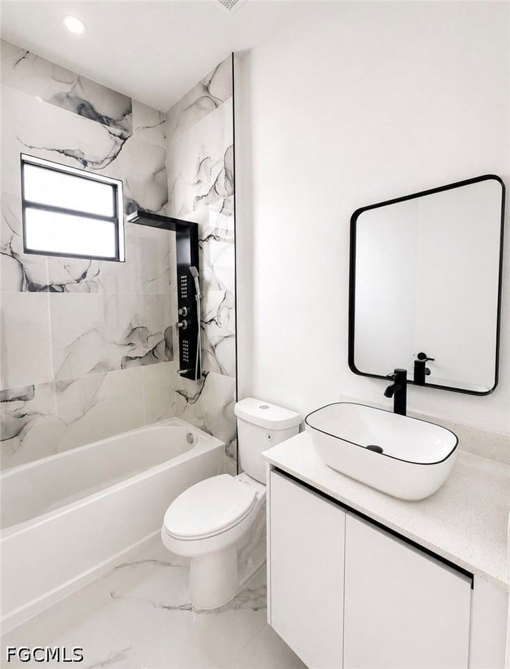 3702 Nw 42nd St - Photo 7 of 7