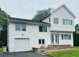 featured image of 75 S Ashby Ave