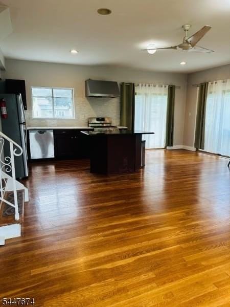 75 S Ashby Ave - Photo 3 of 15