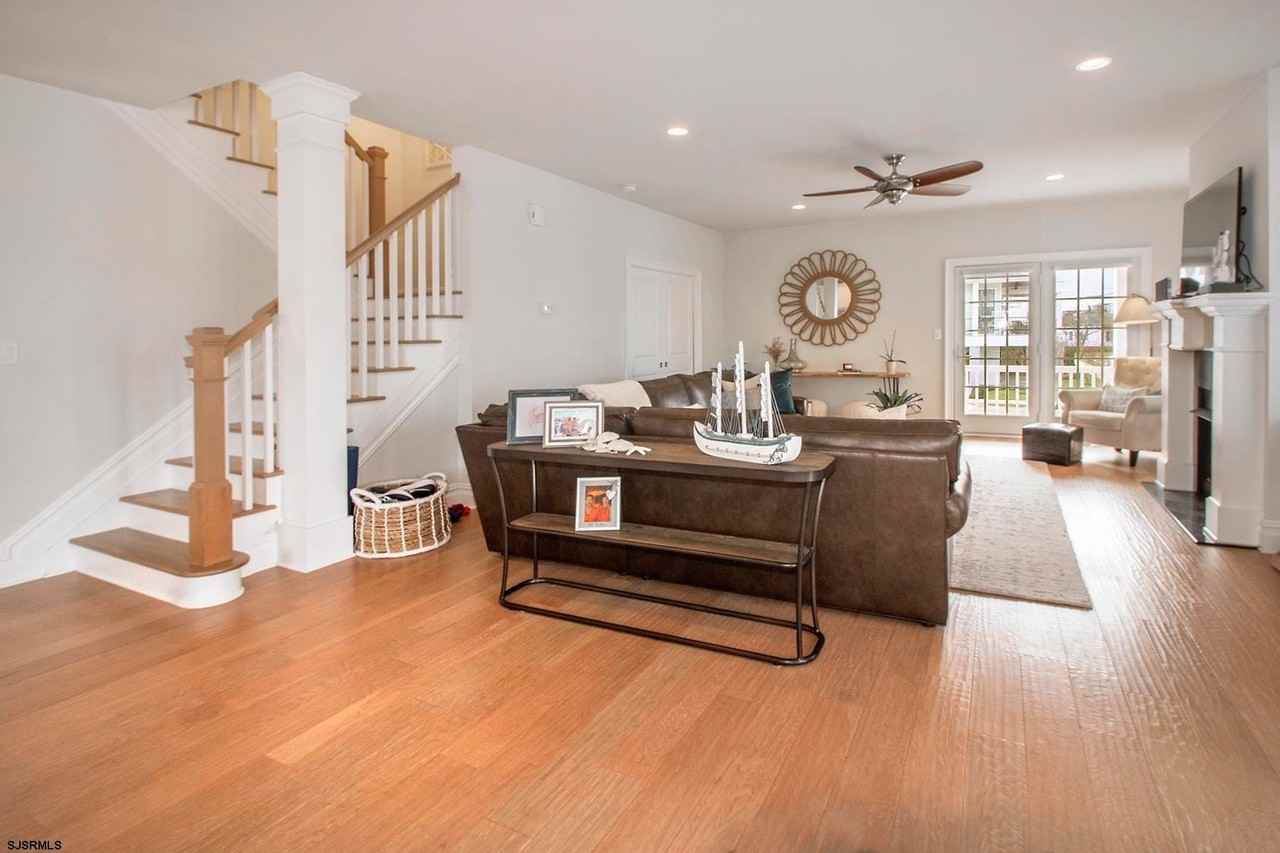 8510 Fulton Ave - Photo 7 of 26