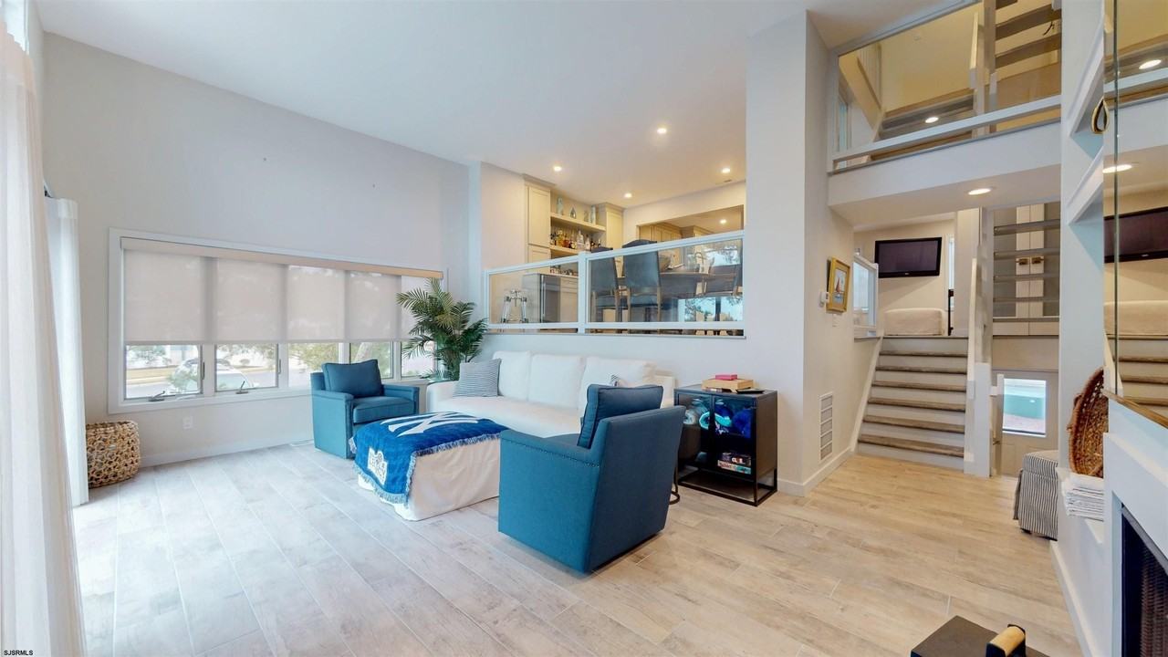 701 Bayshore Ave #701 - Photo 6 of 50