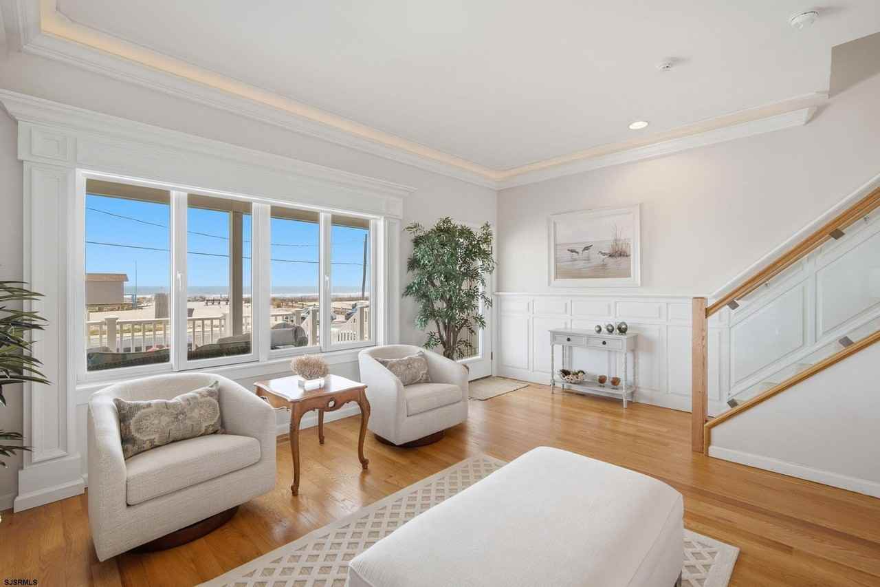 815 E Brigantine Ave #7 - Photo 3 of 31