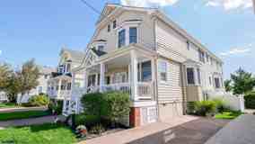 9410 Winchester JULY 1-15 Ave #B - Photo 1 of 1