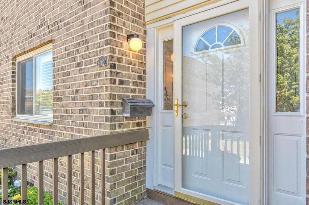 801 Dudley Ct #1402 - Photo 5 of 41