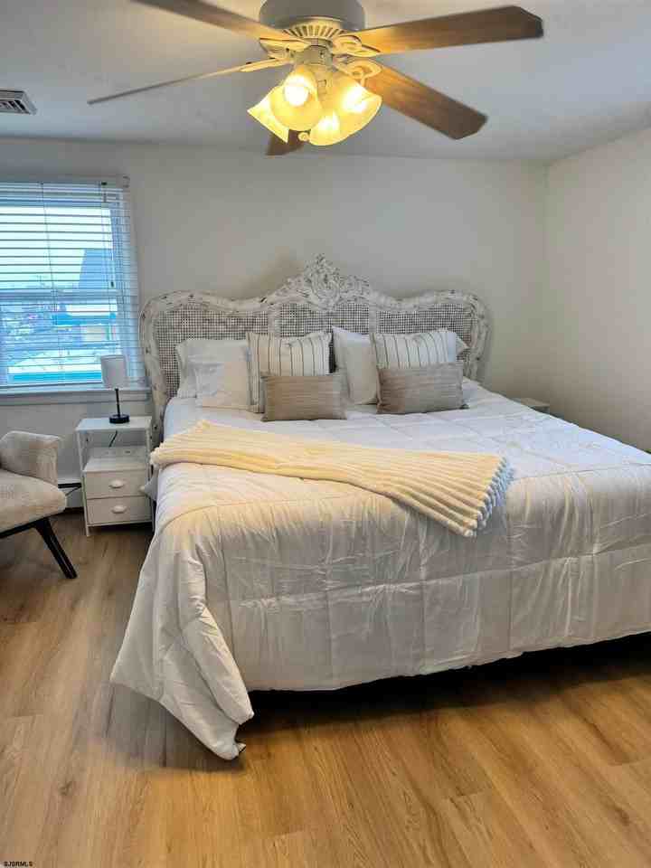 9600 Ventnor Ave - Photo 2 of 12