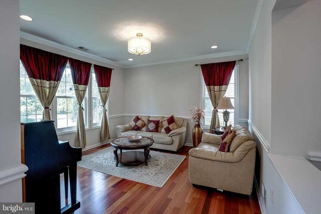 66 Harness Way - Photo 7 of 46