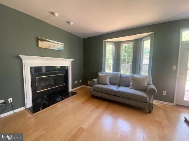 6 Wyckoff Dr - Photo 4 of 18