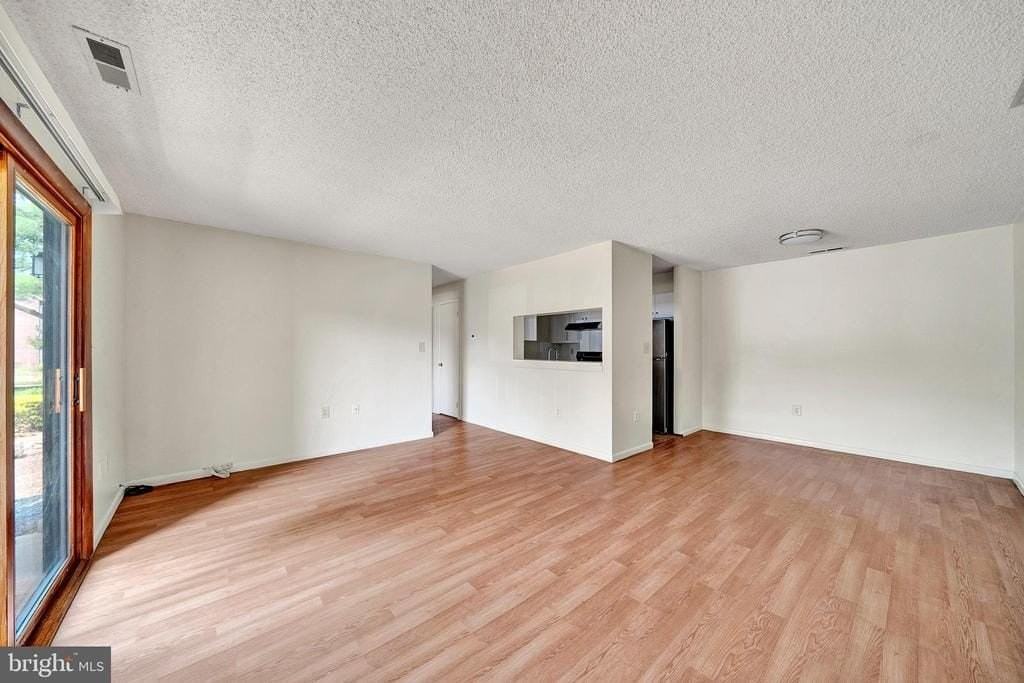 601 Ravens Crest Dr - Photo 3 of 18
