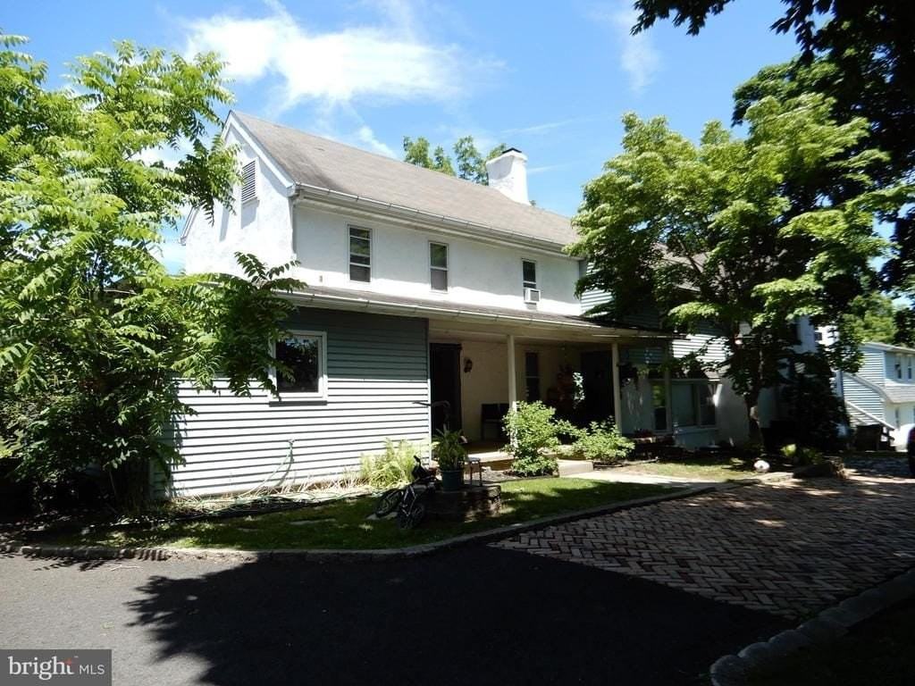 691 Stoneyford Rd - Photo 7 of 44