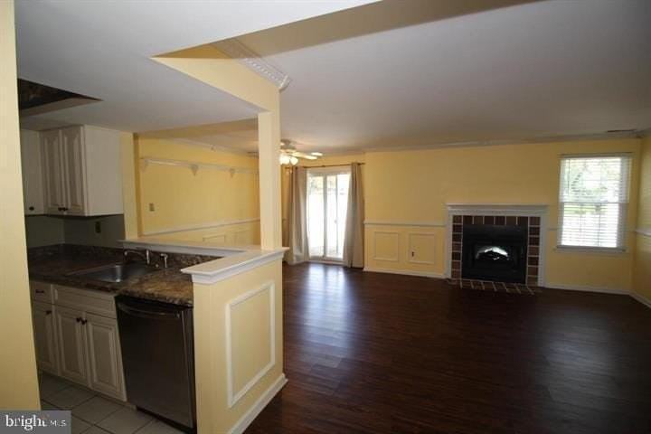 681A Rose Hollow Dr - Photo 5 of 21