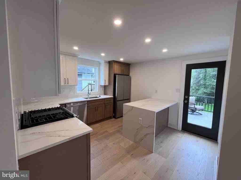 625 Conestoga Rd - Photo 7 of 30