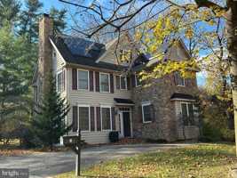 featured image of 1 Haymarket Ln