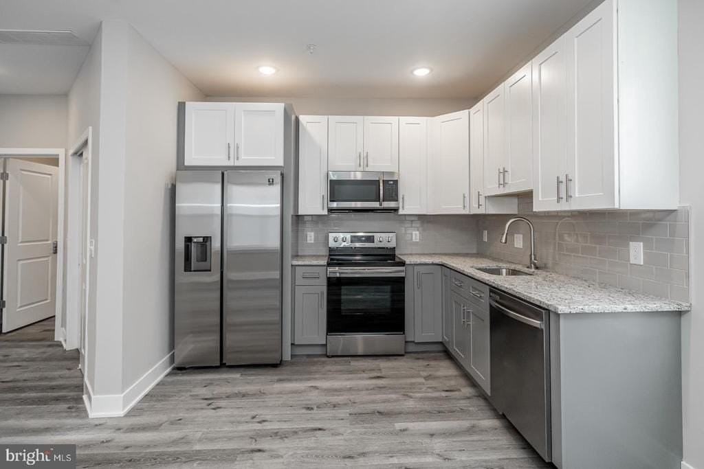 616 N Union St #B - Photo 5 of 22
