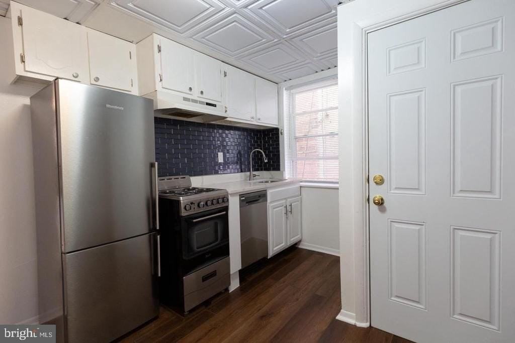 929 S 8th St - Photo 7 of 10