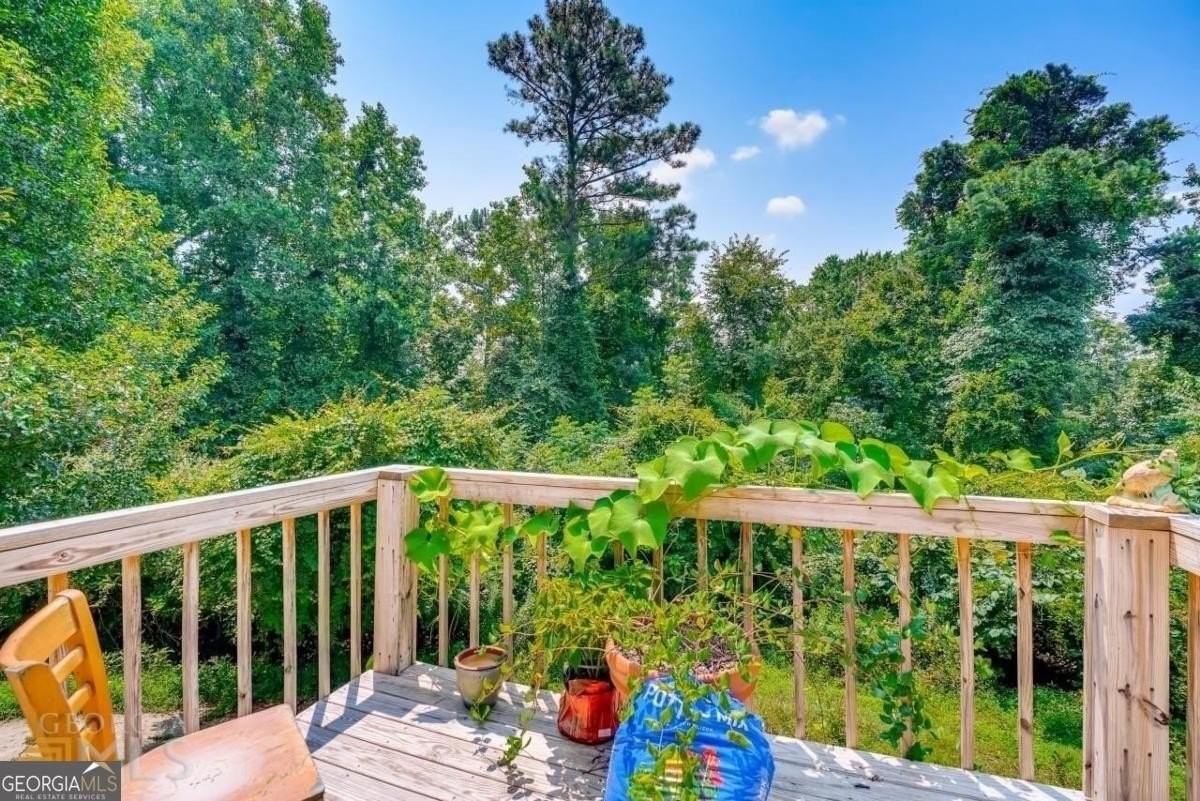 2020 Driftwood Cir - Photo 3 of 22