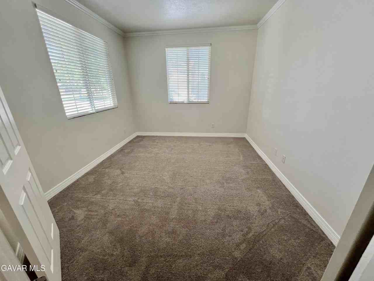 4564 Jewel Dr - Photo 3 of 29