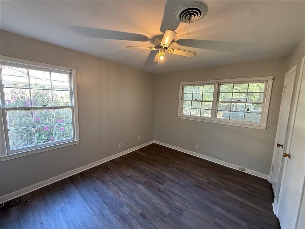 3853 San Juan Dr - Photo 5 of 10