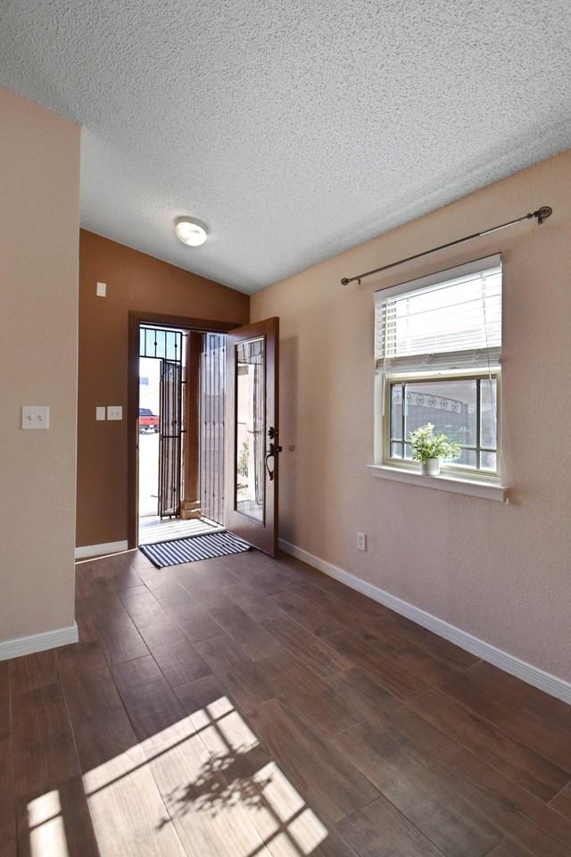 14229 Poets Rock Ln - Photo 4 of 24