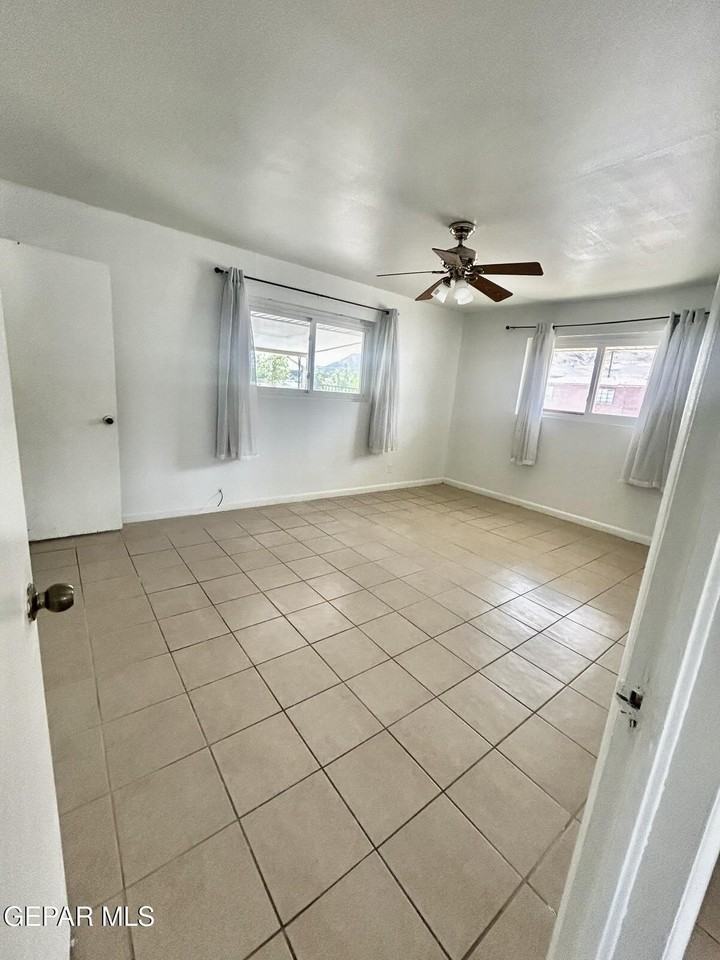 2900 Polk Ave - Photo 3 of 16