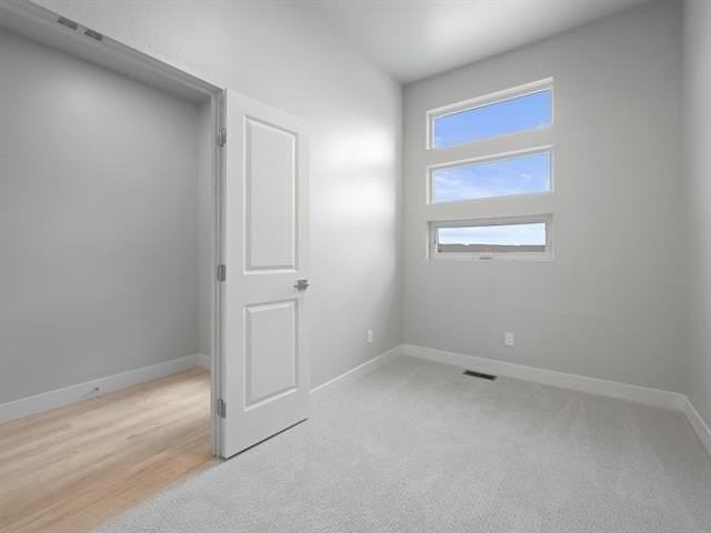 392 W Ridges Blvd #B - Photo 4 of 41