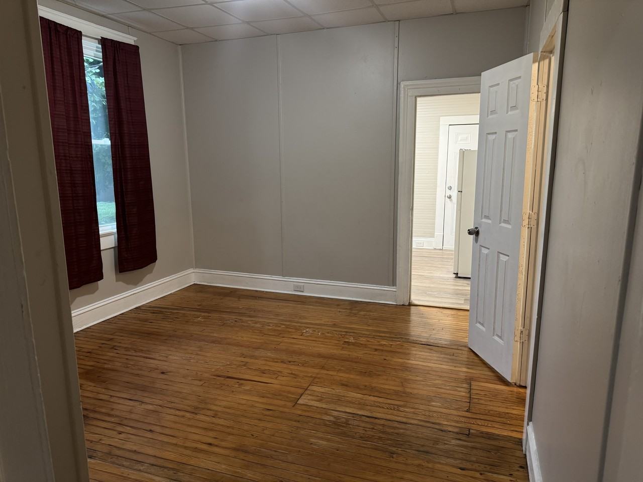 530 Park Ave #530 - Photo 5 of 12