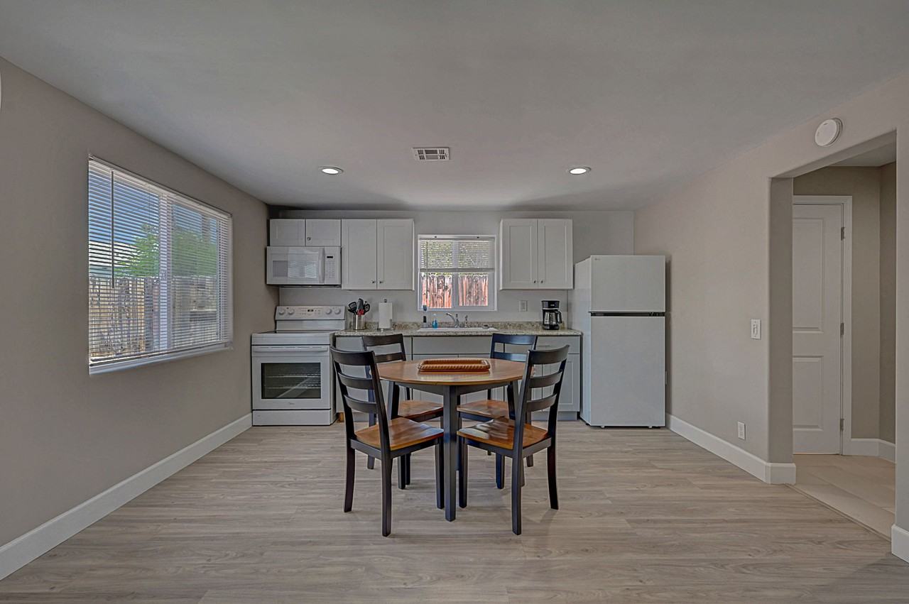 1122 South 10th Street #1 - Photo 6 of 20