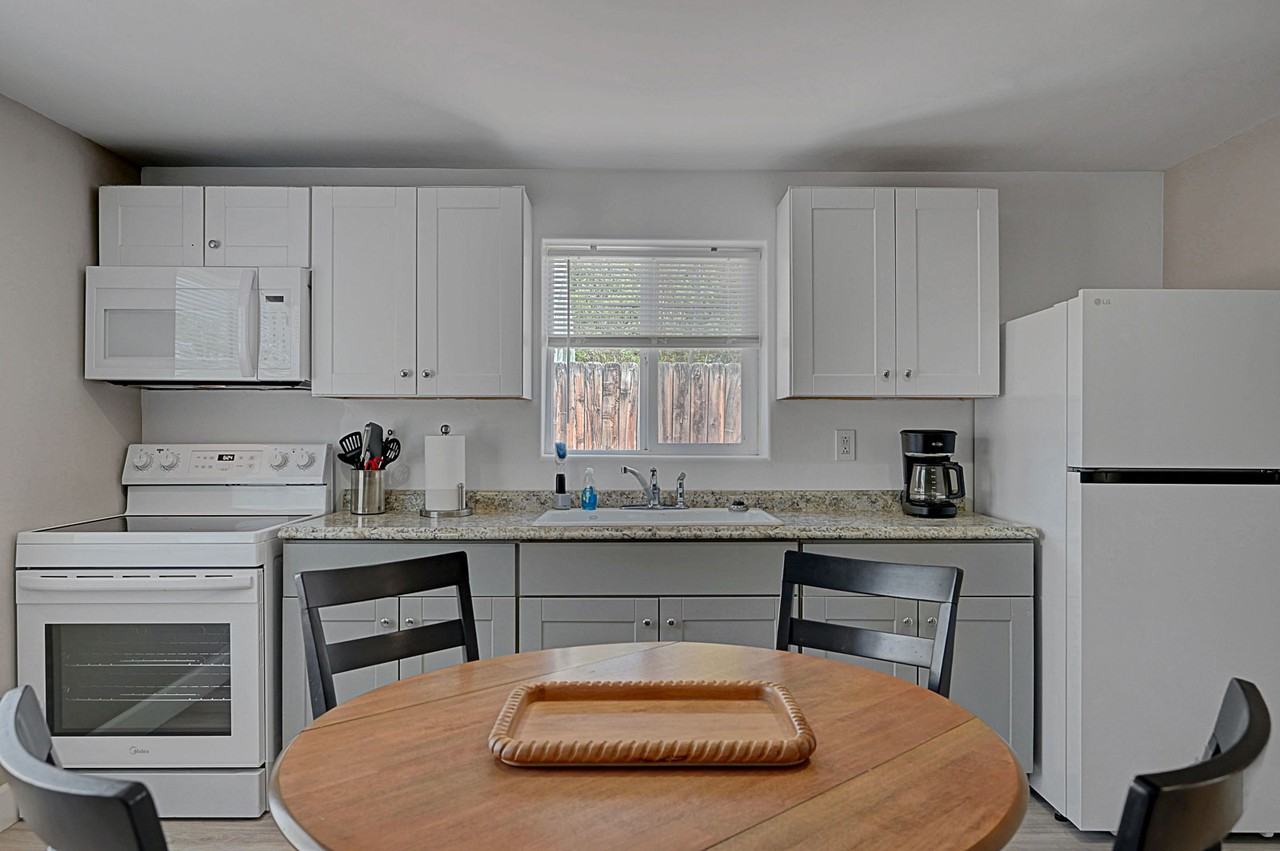 1122 South 10th Street #1 - Photo 7 of 20