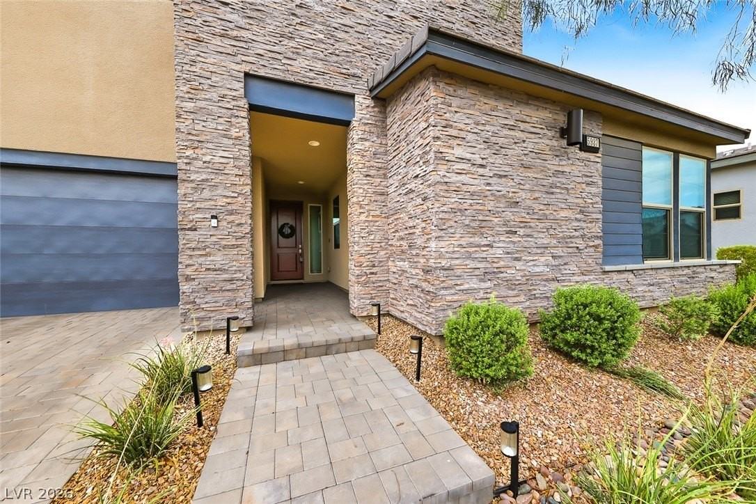 5937 Villa Loma St - Photo 2 of 30