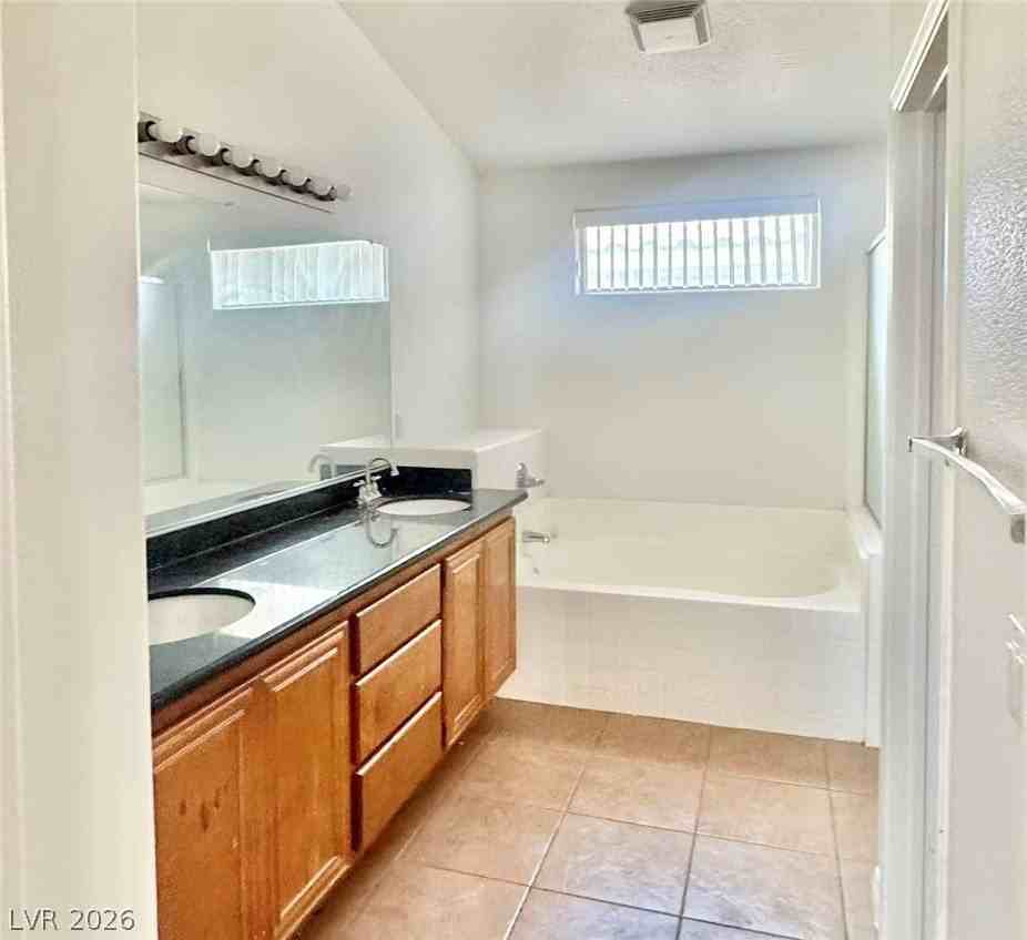 3434 Bella Valencia Ct - Photo 7 of 12