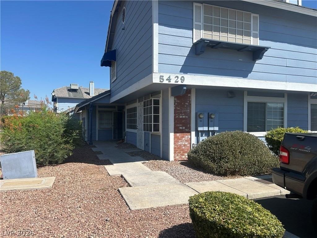 5429 Centurion Ct #101 - Photo 2 of 14
