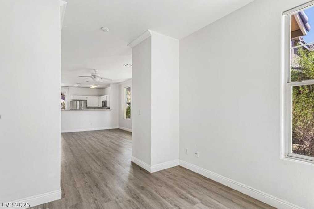 2520 Bottle Palm Ct - Photo 7 of 25