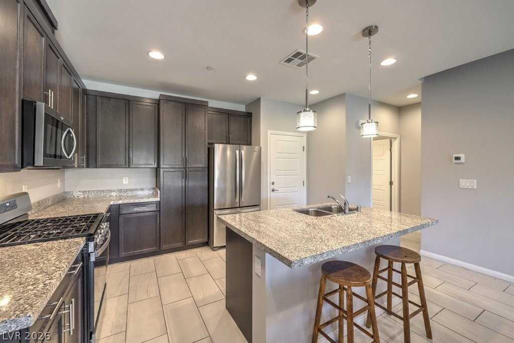 1028 Via Corto St - Photo 7 of 39