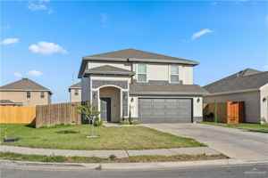 featured image of 2307 N 26th Dr