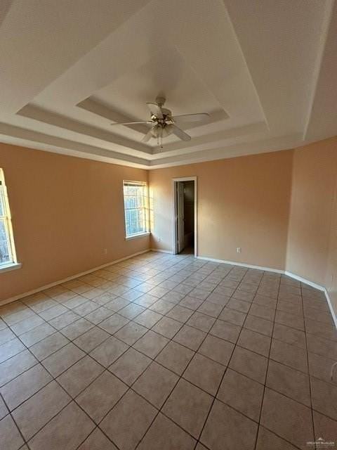 3604 Kingsborough Ave - Photo 7 of 13
