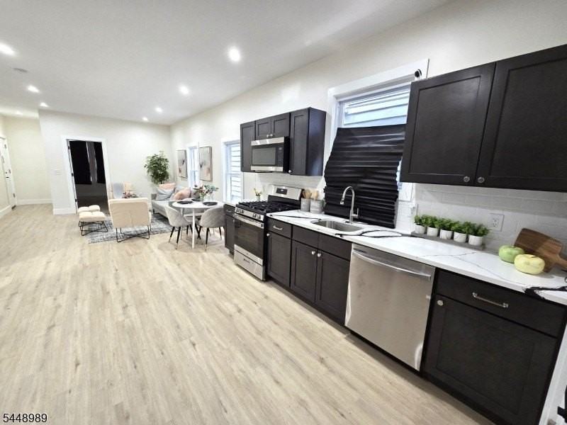 13 Edwin Pl - Photo 6 of 12