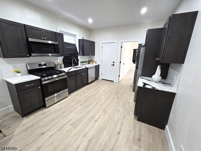 13 Edwin Pl - Photo 7 of 12